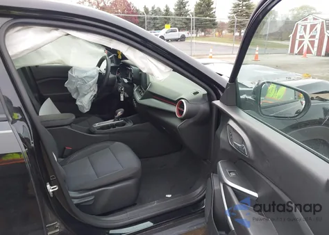 2024 Chevrolet Trax Fwd 1Rs из США, поврежденный, VIN KL77LGE22RC128077